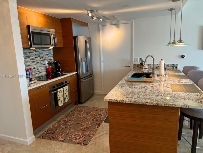 Building Photo - 50 Biscayne Blvd