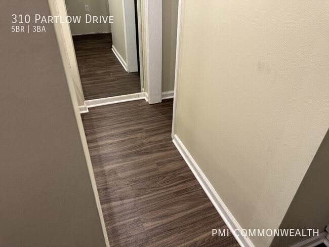 Building Photo - 310 Partlow Dr