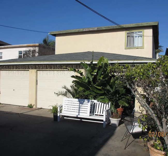 Building Photo - 416 N Gertruda Ave