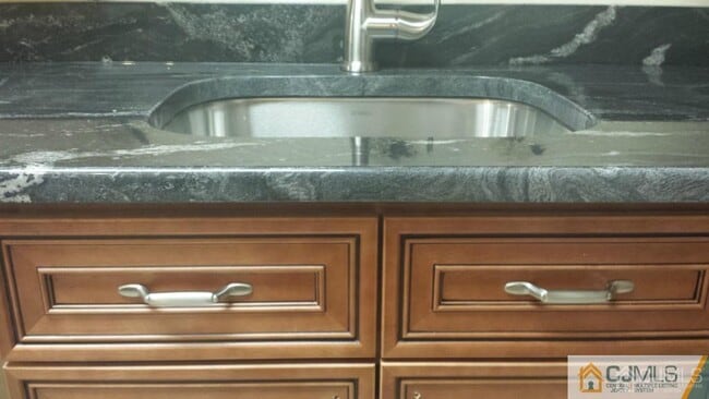 Building Photo - 0-434 Andover Dr