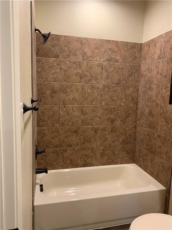 Building Photo - 379 Joanne Lp