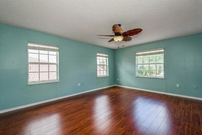 Building Photo - 5338 NW 124th Way