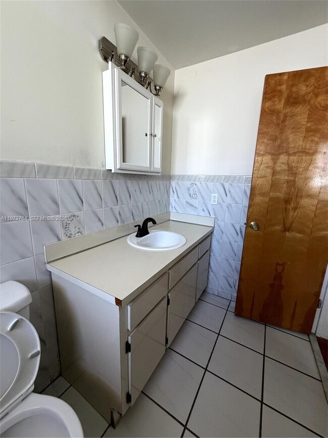 Building Photo - 1845 NW 6th St