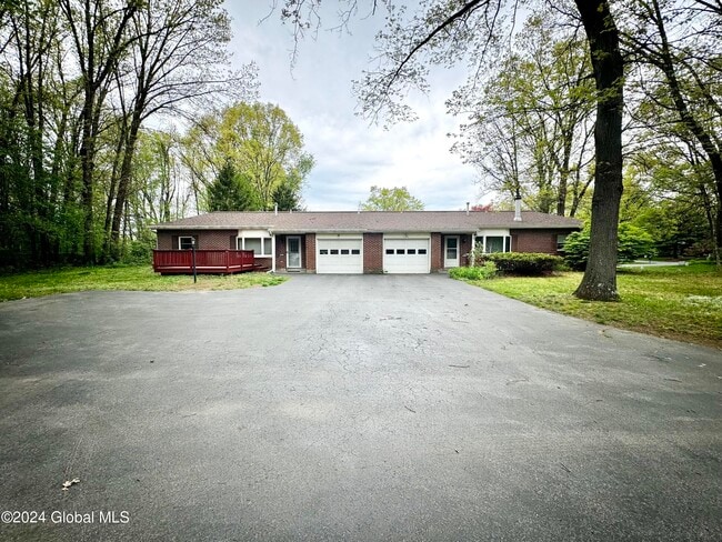 Building Photo - 3A Lacosta Dr