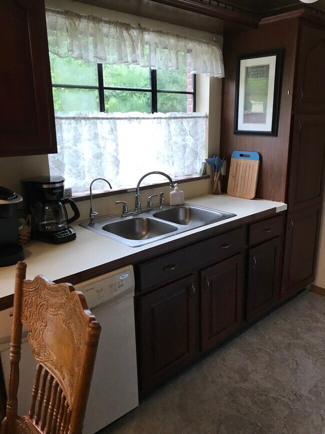 Kitchen-north view - 3645 Indian Lake Rd