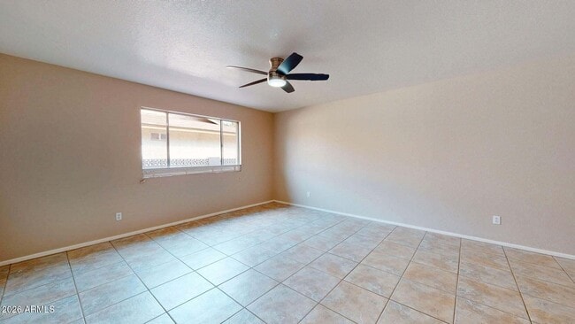 Building Photo - 1330 W 13th St