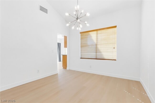 Building Photo - 1444 Country Hollow Dr