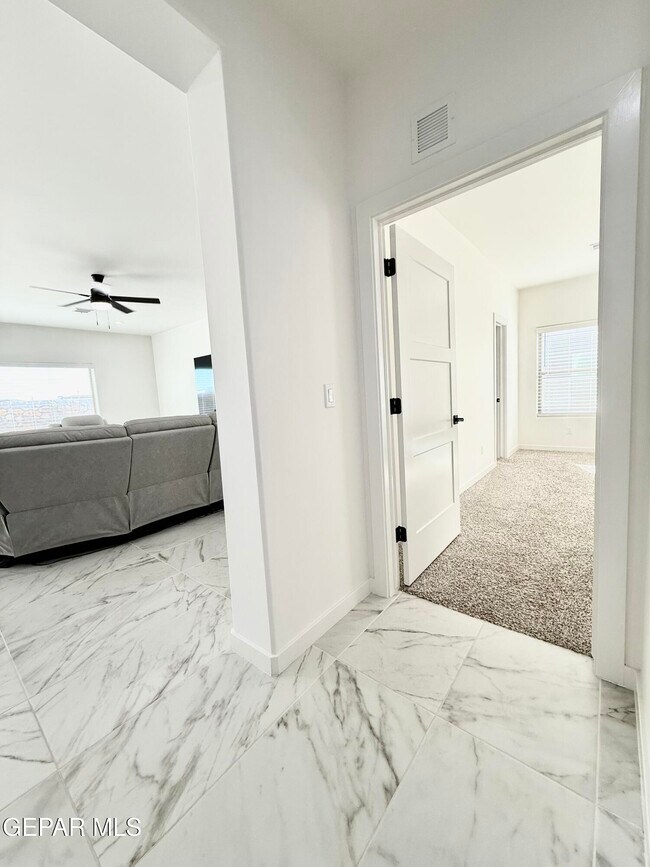 Building Photo - 15052 DESTINATION