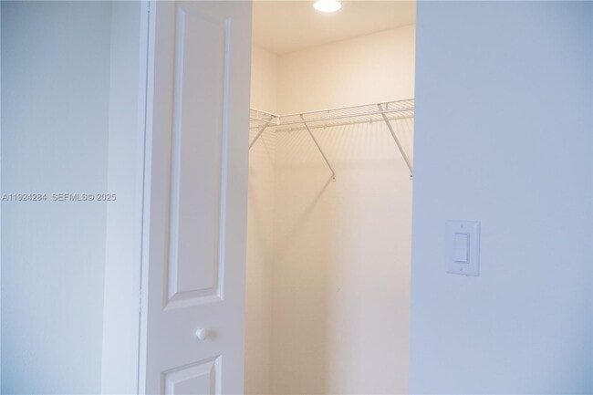 Building Photo - 27651 SW 155th Ct