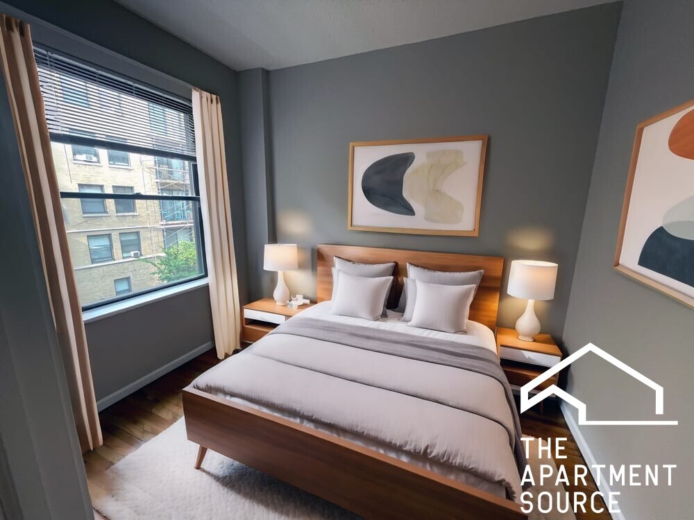 Building Photo - 4242 N Sheridan Rd