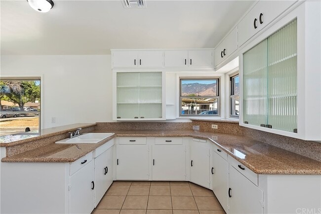 Building Photo - 3495 N Sierra Way