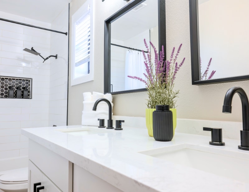 Building Photo - 7804 Sparkle Ave