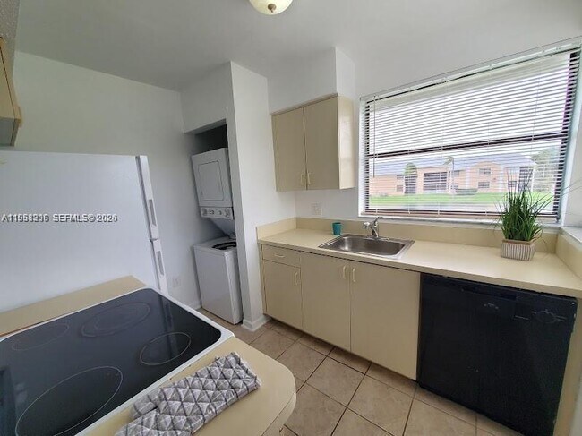 Building Photo - 1149 Independence Trail