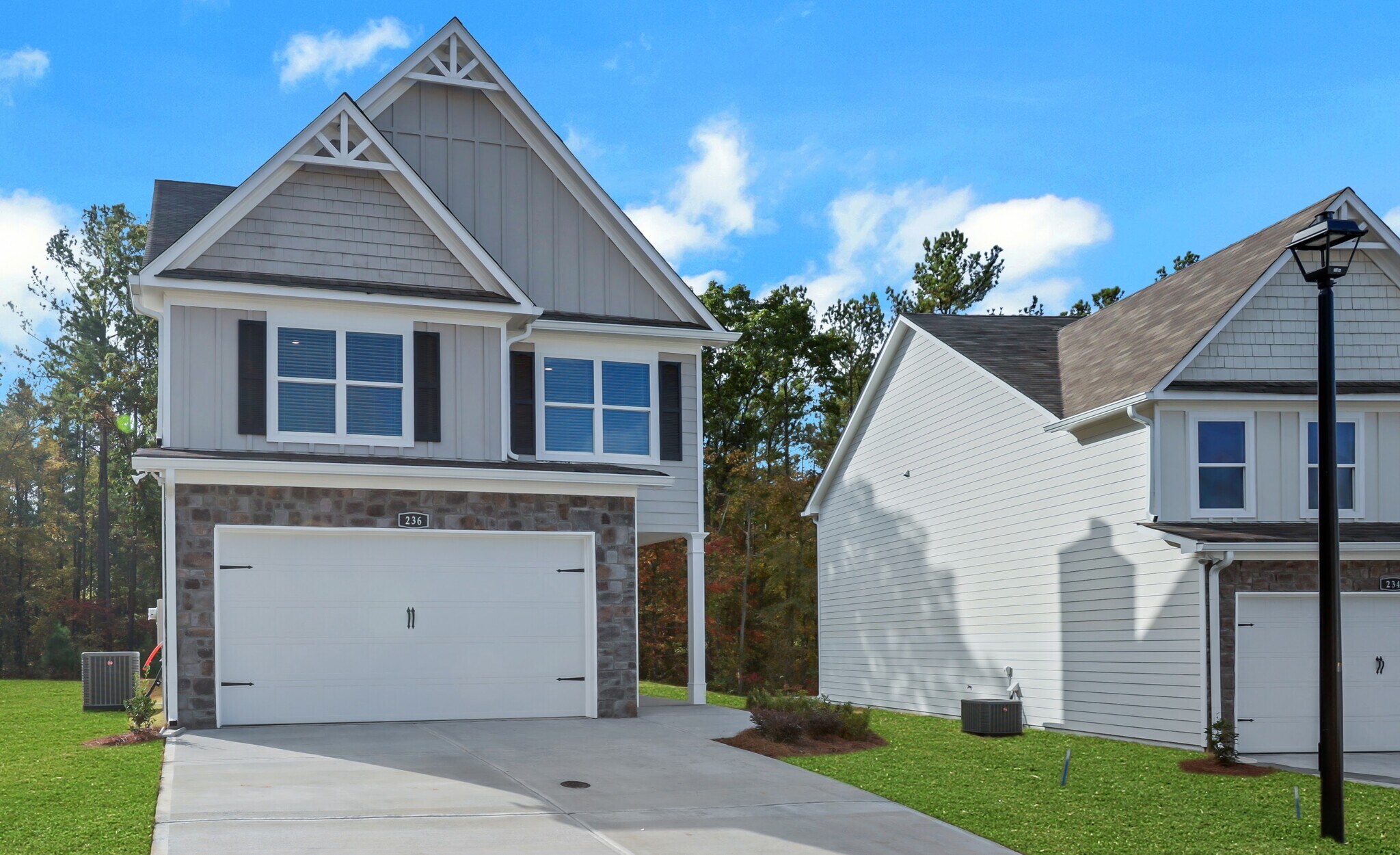 Building Photo - 236 Eva Way NE