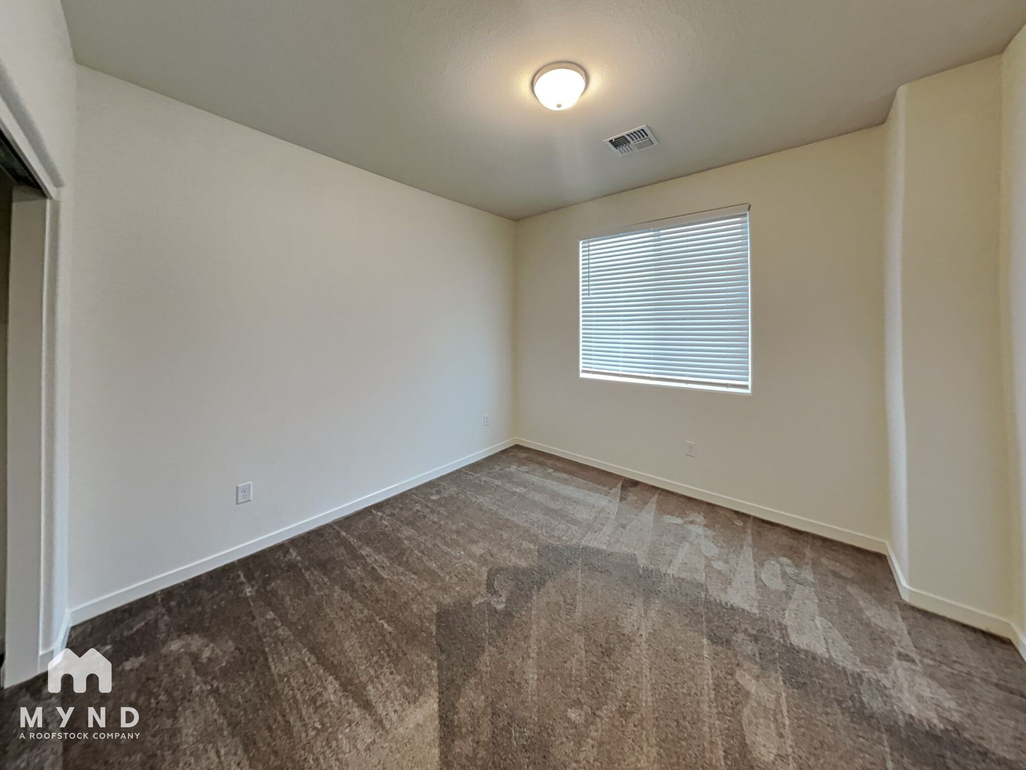 Building Photo - 4904 Black Falcon Way