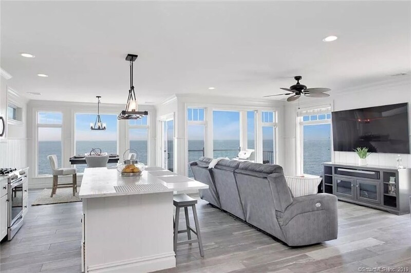 Building Photo - 2155 Fairfield Beach Rd
