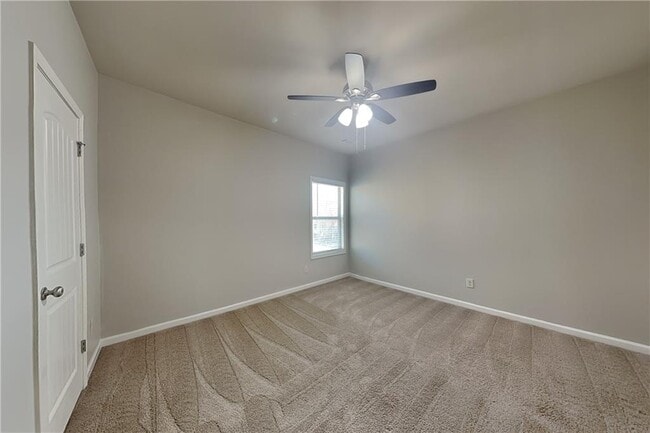 Building Photo - 2212 Black Pebble Cir