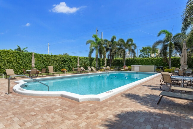 Building Photo - 95 North Blvd