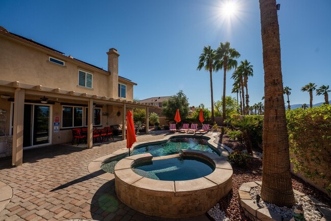 Building Photo - 43247 Fiore St