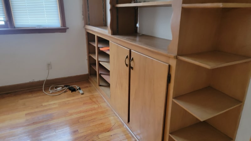 Building Photo - 3340 N Downer Ave