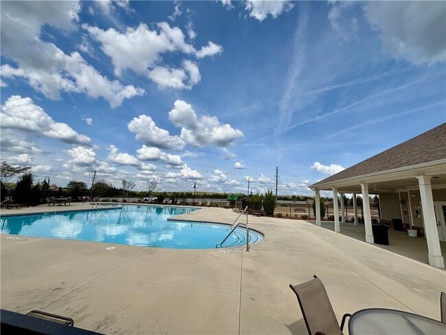 Building Photo - 95 Condor Ct