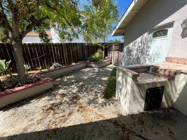 Building Photo - 514 Dove Cir