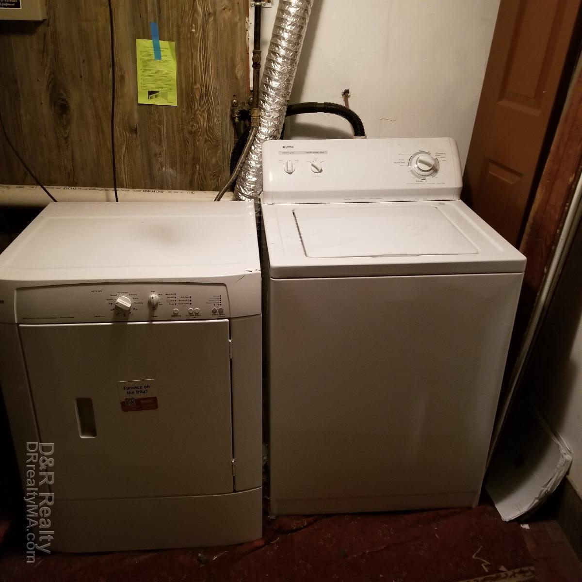 Building Photo - 321 Alewife Brook Pky