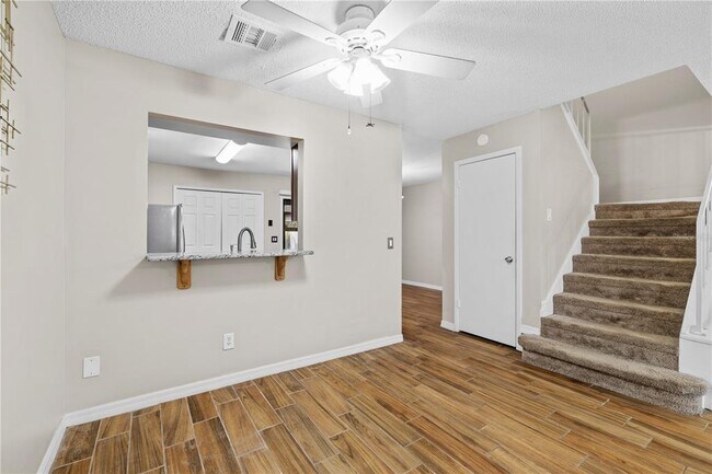 Building Photo - 2941 Lowell Ct