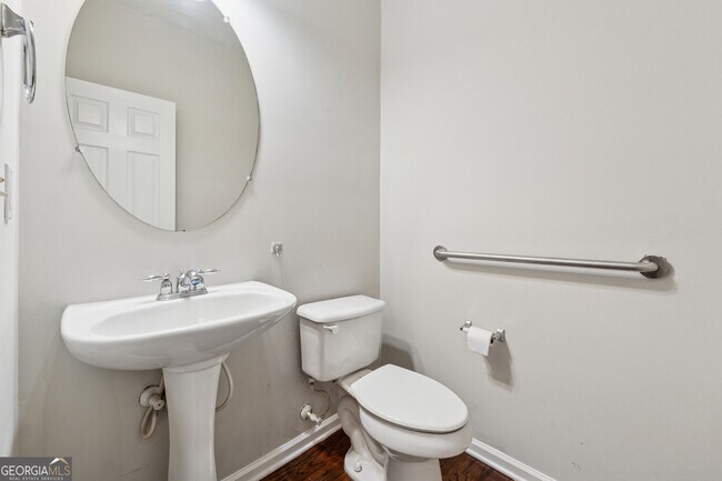 Building Photo - 3134 Flery Way S W