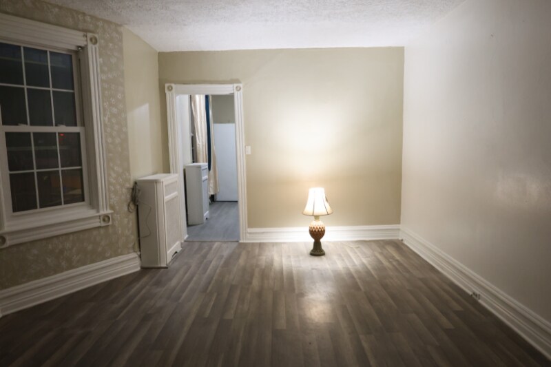 Building Photo - 745 N Front St