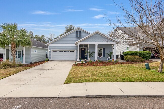 Primary Photo - Stunning South Pointe 4/3 Home with Solar ...