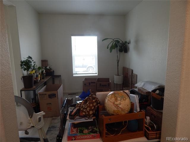 Building Photo - 304 Foster Ave