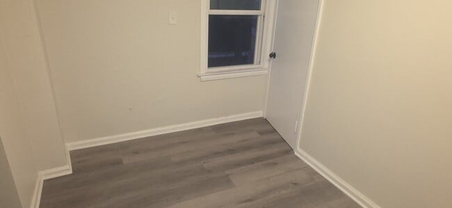 Building Photo - 12719 Wade St