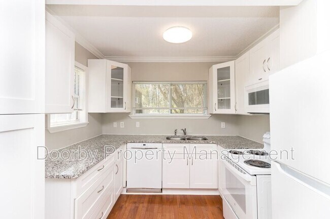 Building Photo - 727 Talley Rd