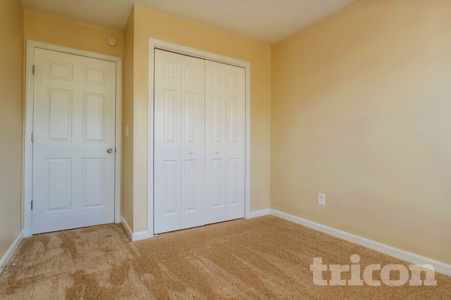 Building Photo - 128 Hawkeye Ln NW