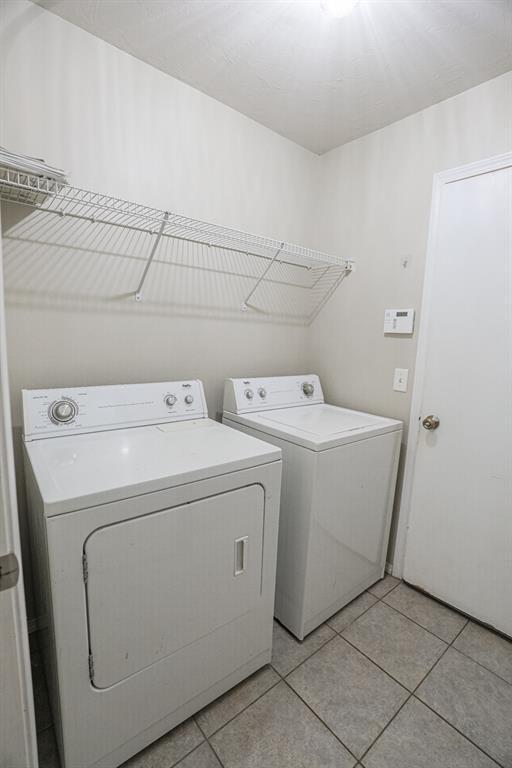 Building Photo - 2705 NW 187th Terrace