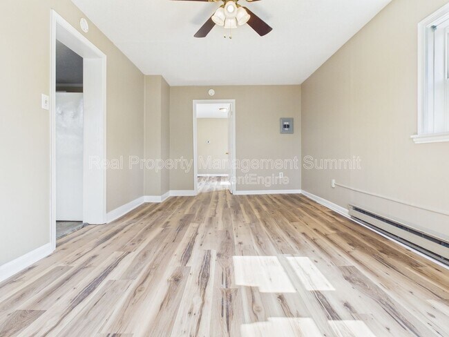 Building Photo - 2501 N Augusta St