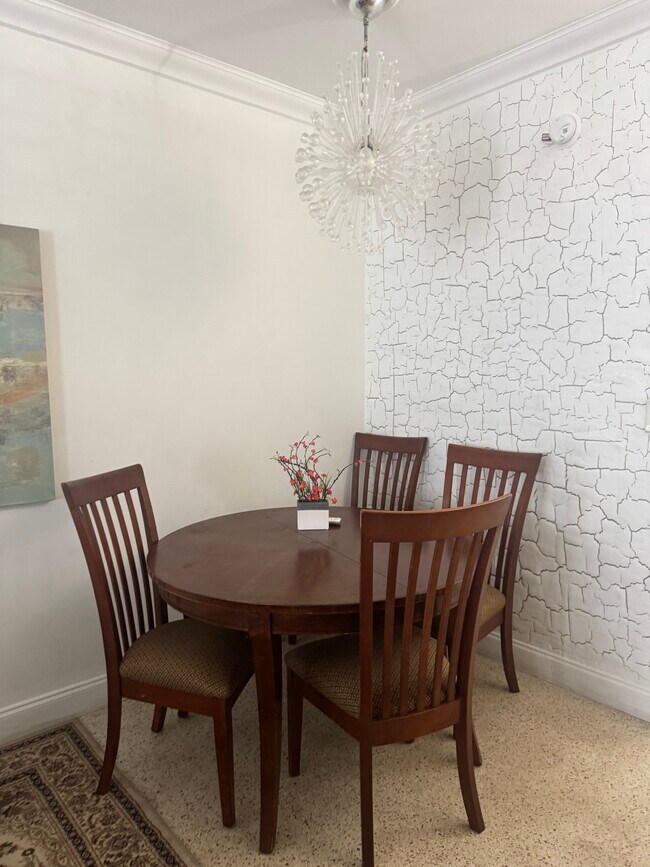 Building Photo - 6490 Collins Ave