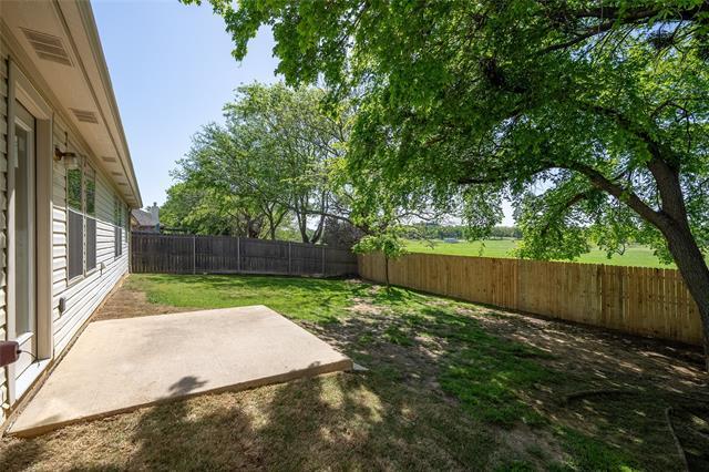 Building Photo - 2912 Lighthouse Dr