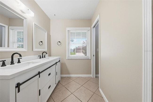 Building Photo - 917 Alabama Woods Ln