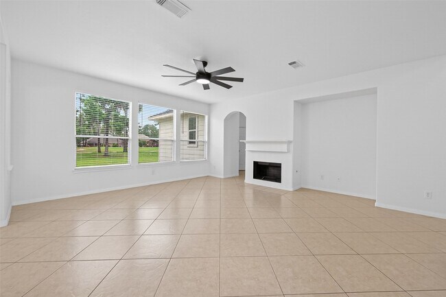 Building Photo - 8703 Silver Lure Dr