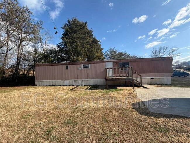 Building Photo - 1815 Conley Rd