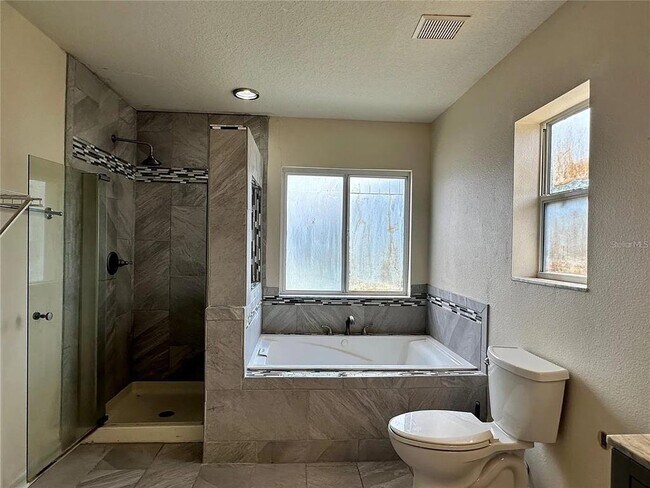 Building Photo - 7232 Seedpod Loop