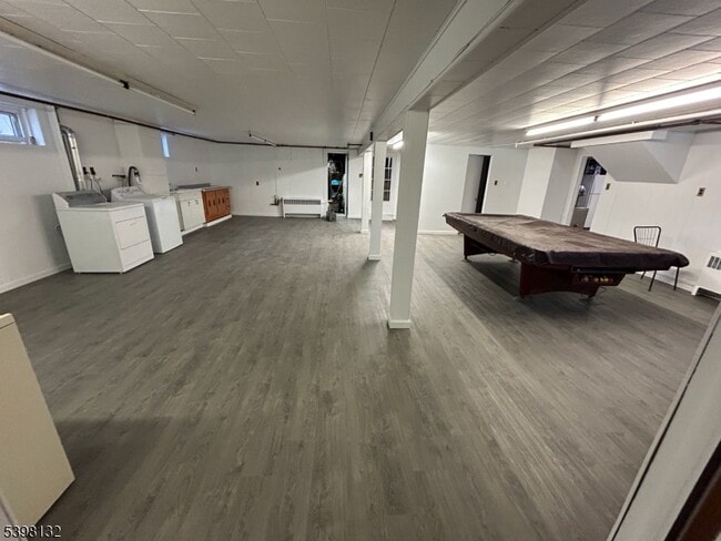 Building Photo - 95 Bogert St