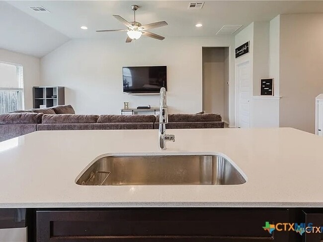 Building Photo - 228 Sage Meadows Dr