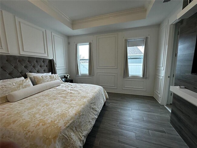 Building Photo - 15512 Sunquat Dr