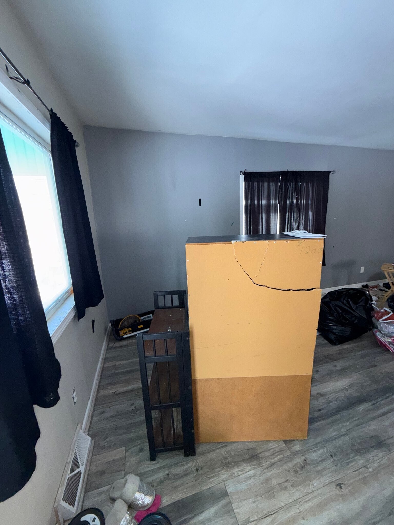 Building Photo - 1309 Barney Ave