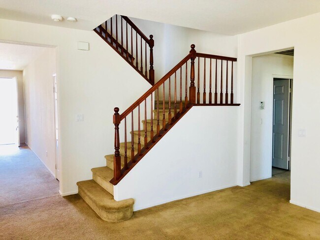 Building Photo - 37337 Ivywood Ct