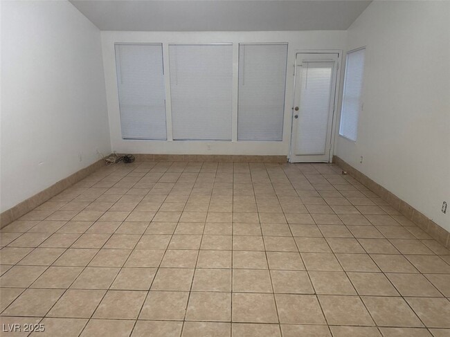 Building Photo - 3621 Covewick Dr