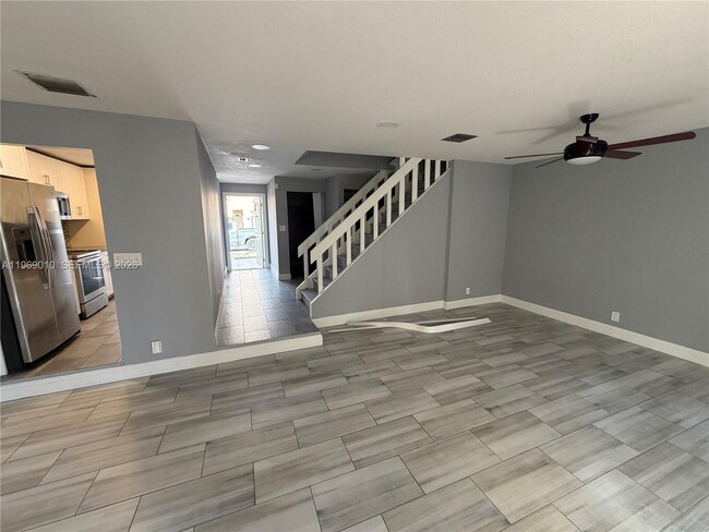 Building Photo - 853 NW 81st Terrace